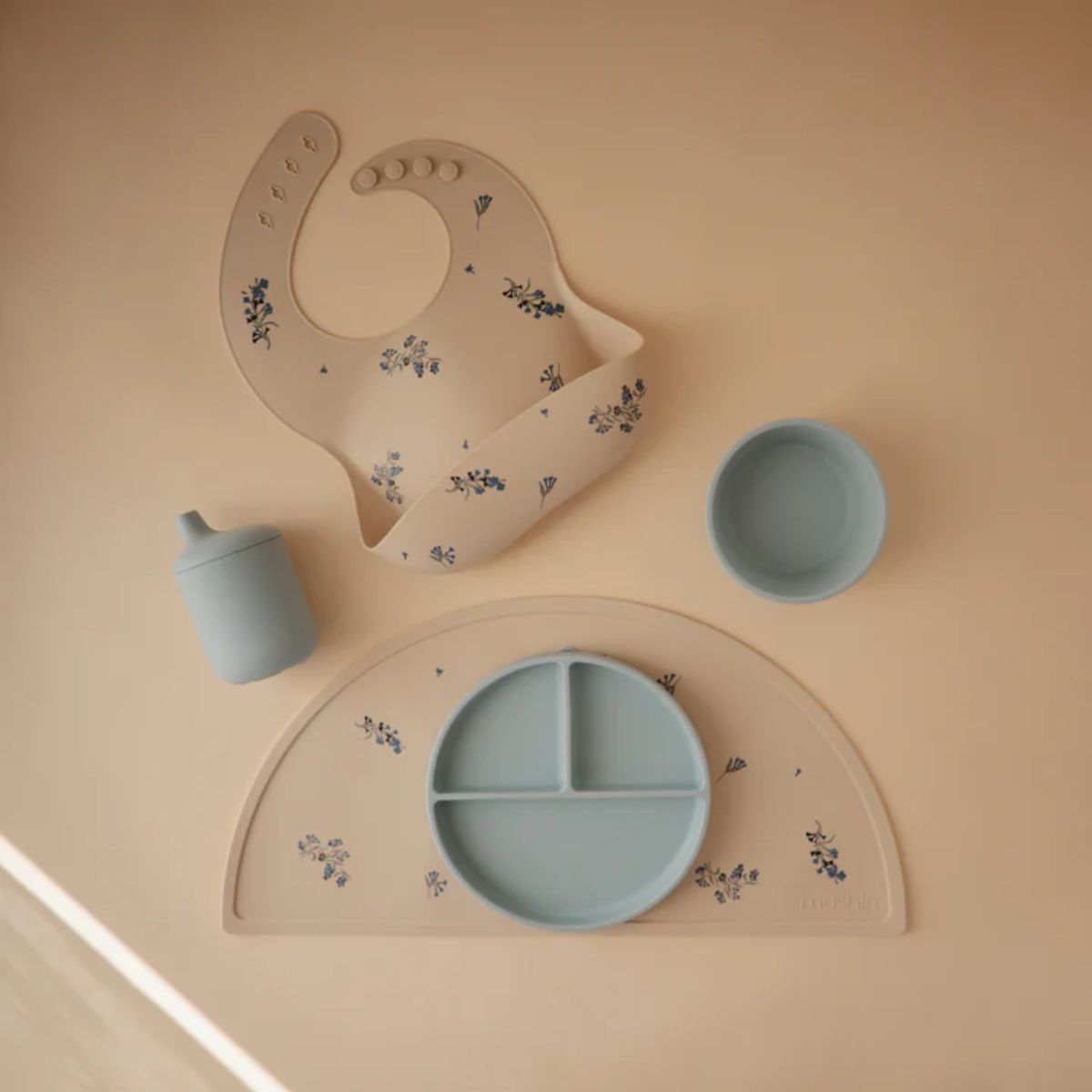Mushie Baby Sippy Cup - Powder Blue on Luna Baby Store Miami