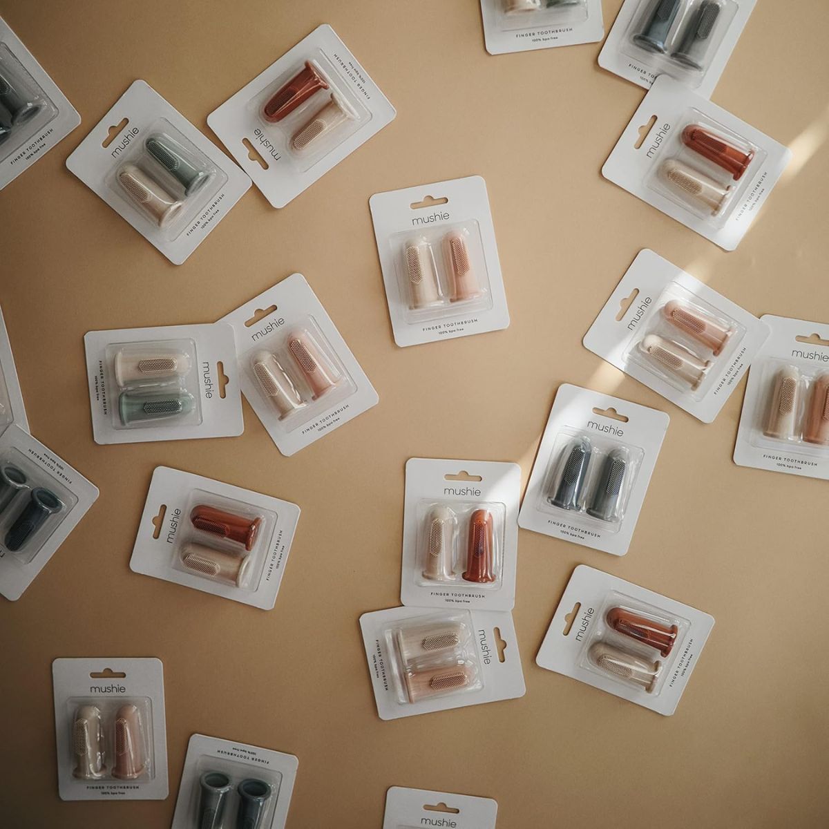 Mushie Finger Toothbrush - Shifting Sand/Blush