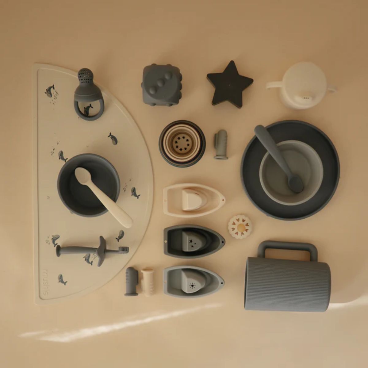 Mushie Finger Toothbrush - Tradewinds/Stone