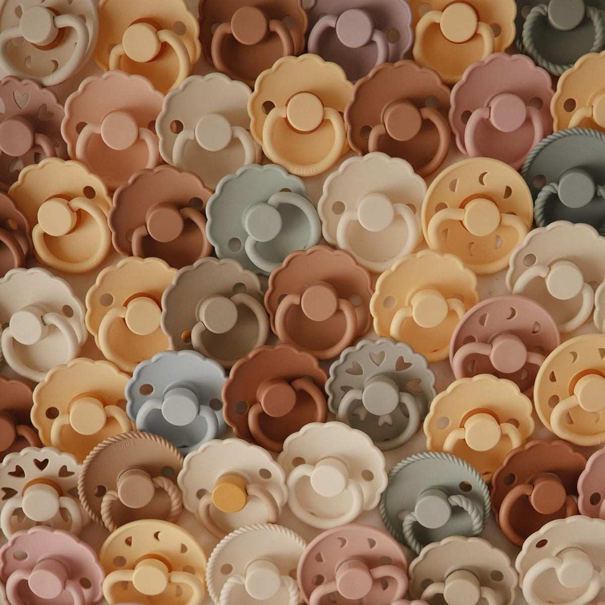 Mushie Frigg Daisy Natural Rubber Pacifier 2 pack - Seafoam/Cream