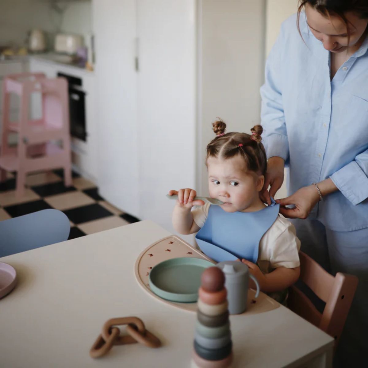 Mushie Silicone Baby Bib - Cambridge Blue on Luna Baby Store Miami