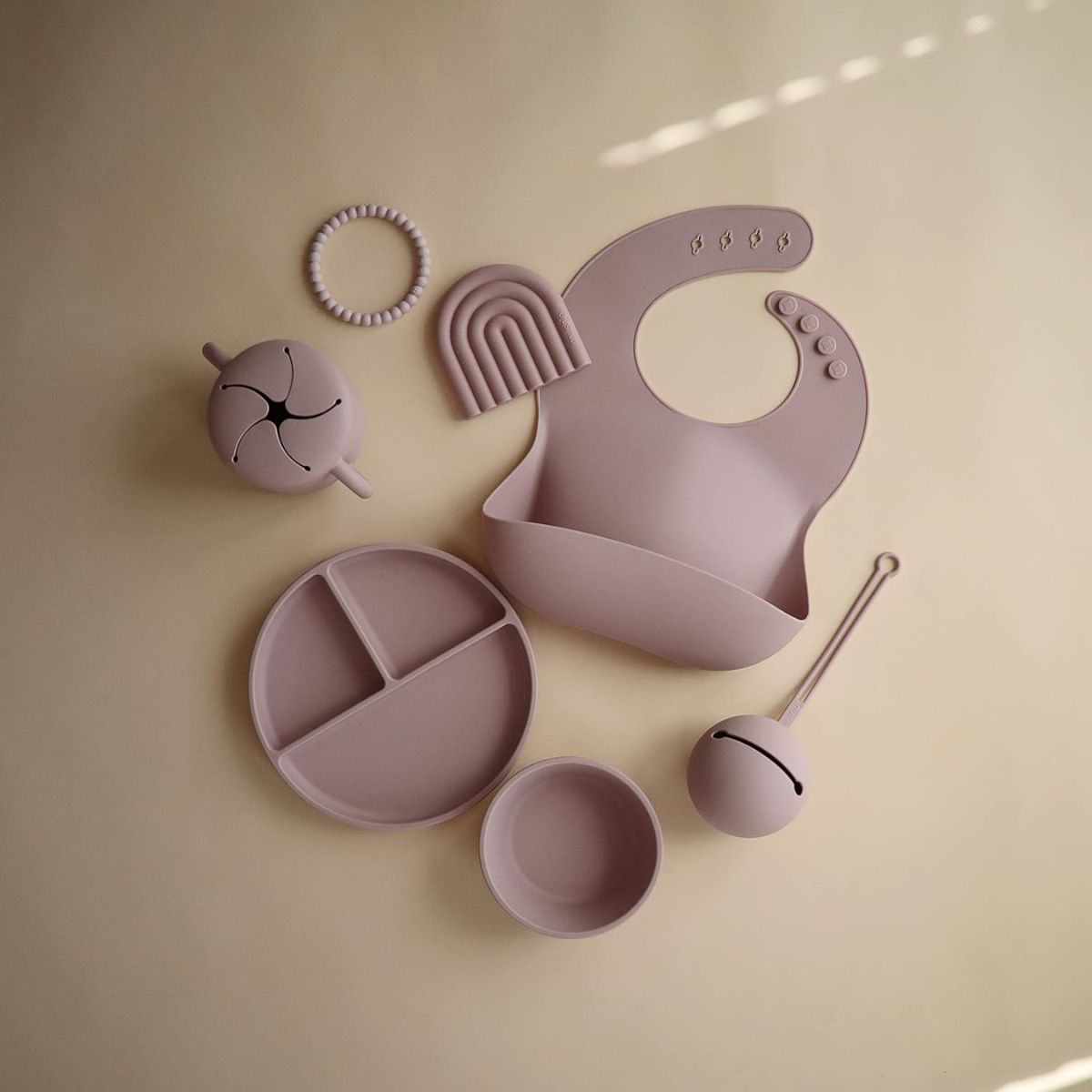 Mushie Silicone Pacifier Holder Case - Soft Lilac