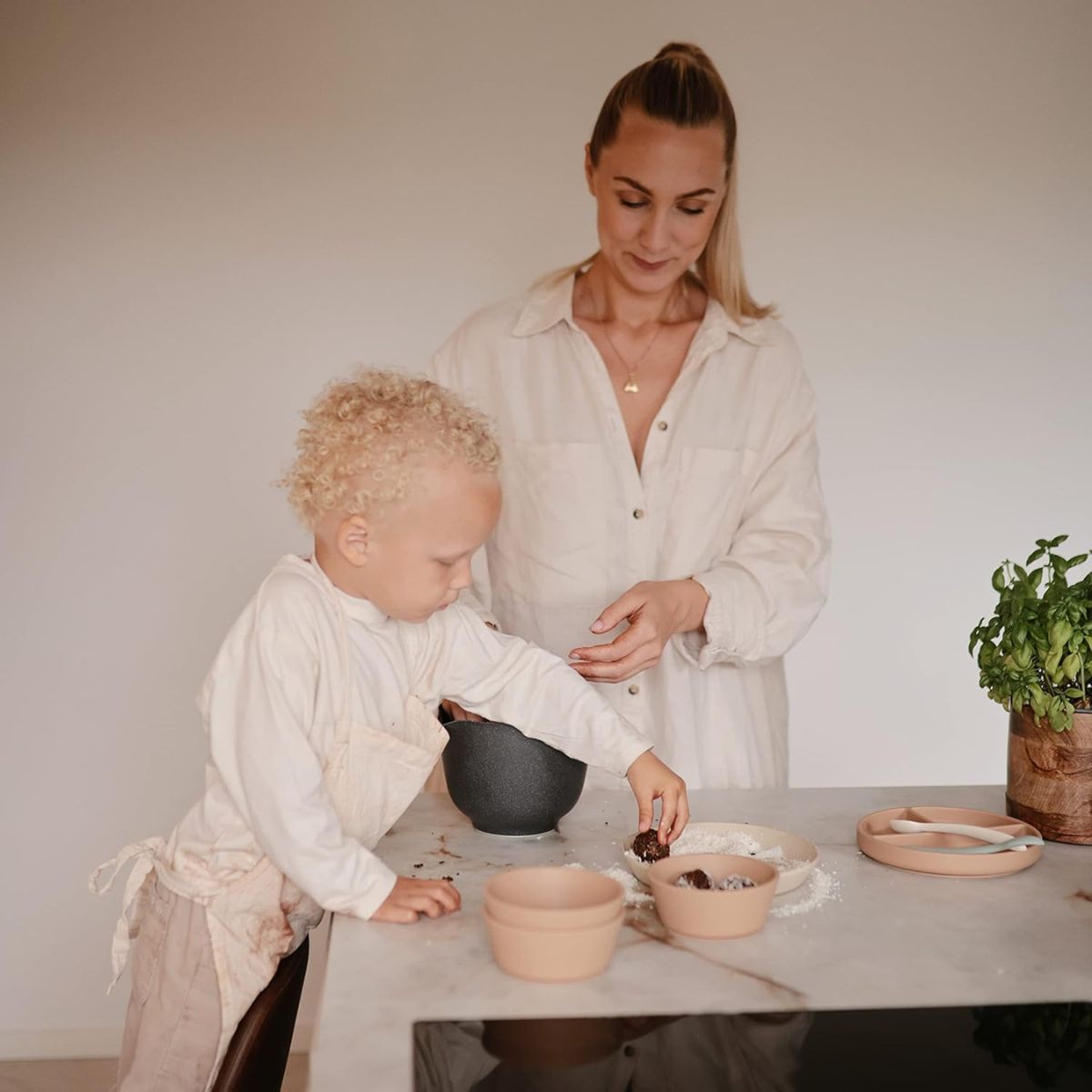 Mushie Silicone Suction Bowl - Natural