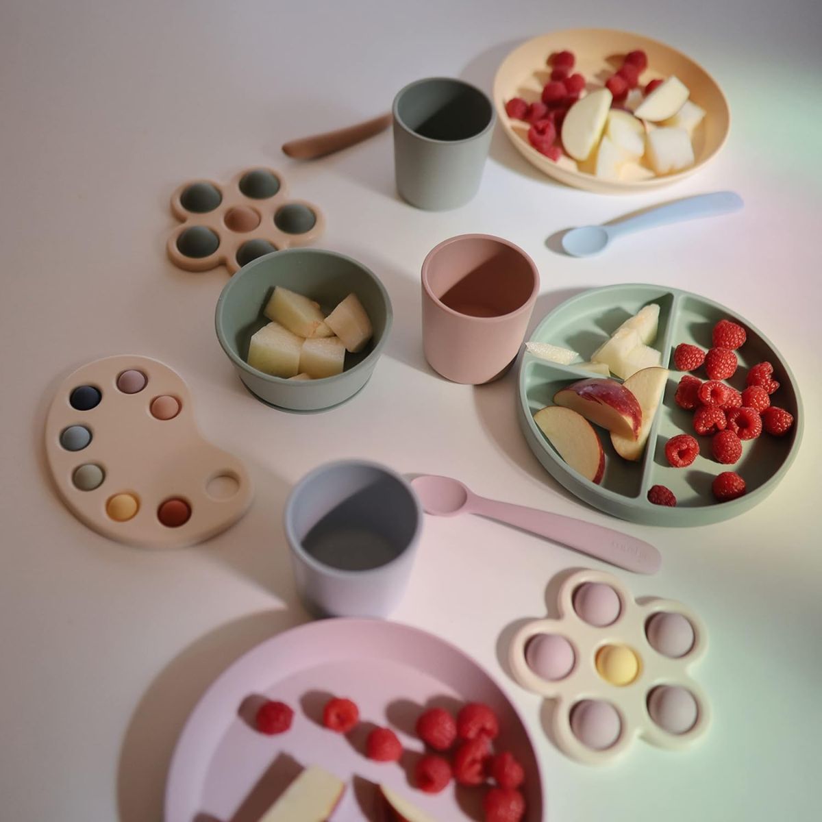 Mushie Silicone Suction Bowl - Tradewinds