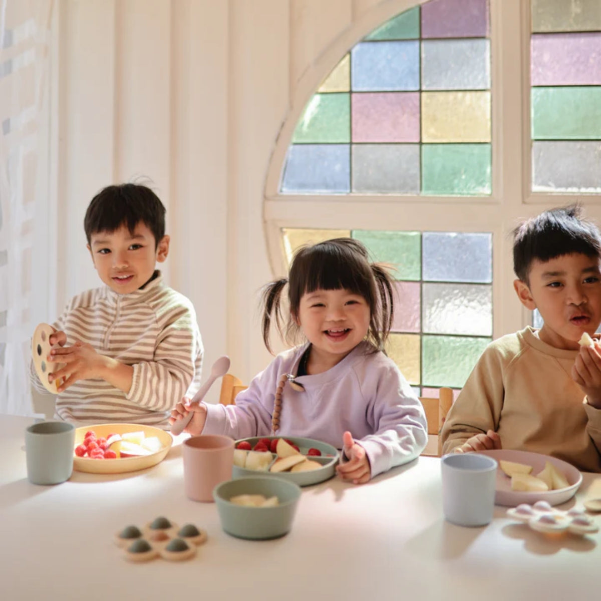 Kit de Talheres Infantil Mushie Blush - Encourages Independent Feeding