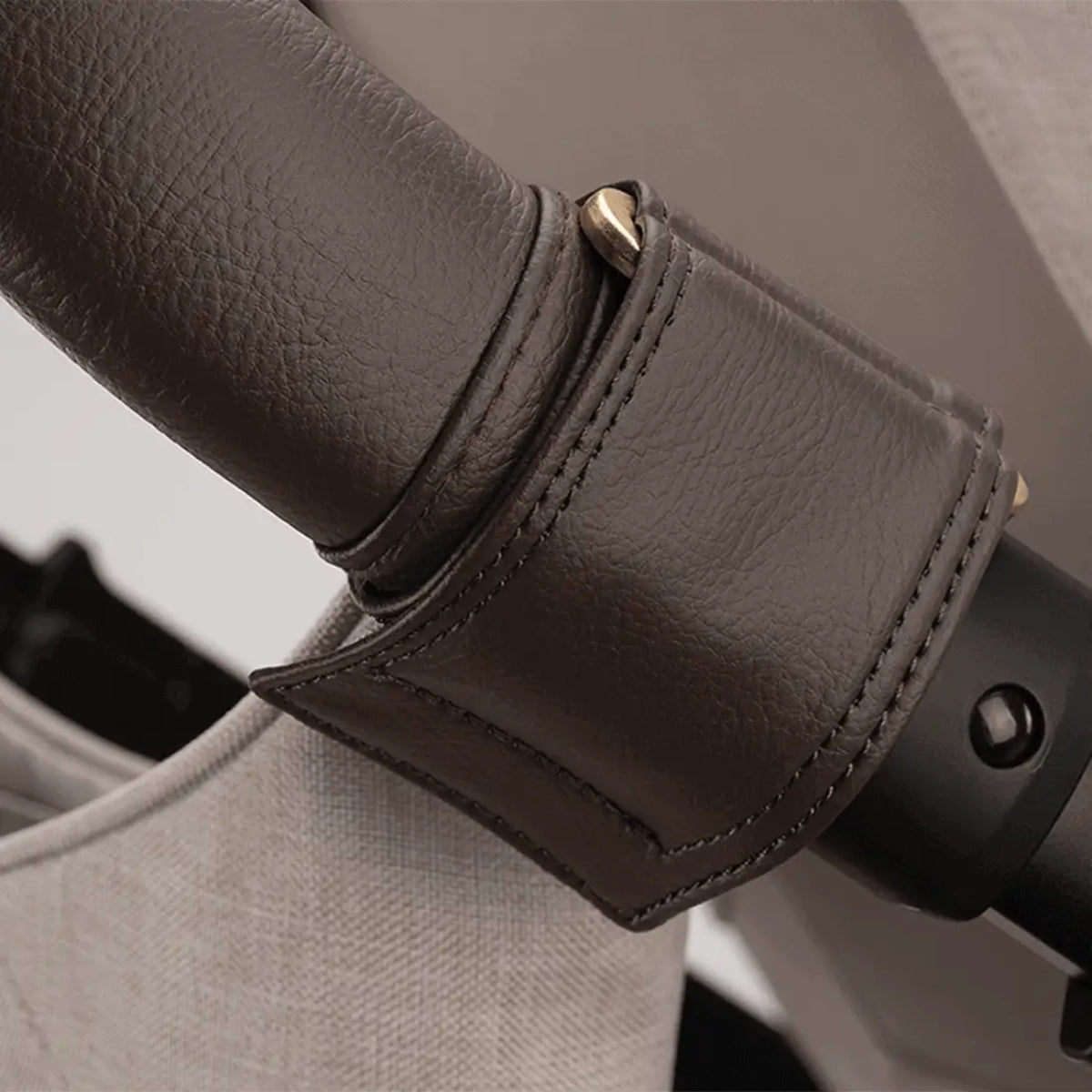 Nuna Stroller Organizer Biscotti 