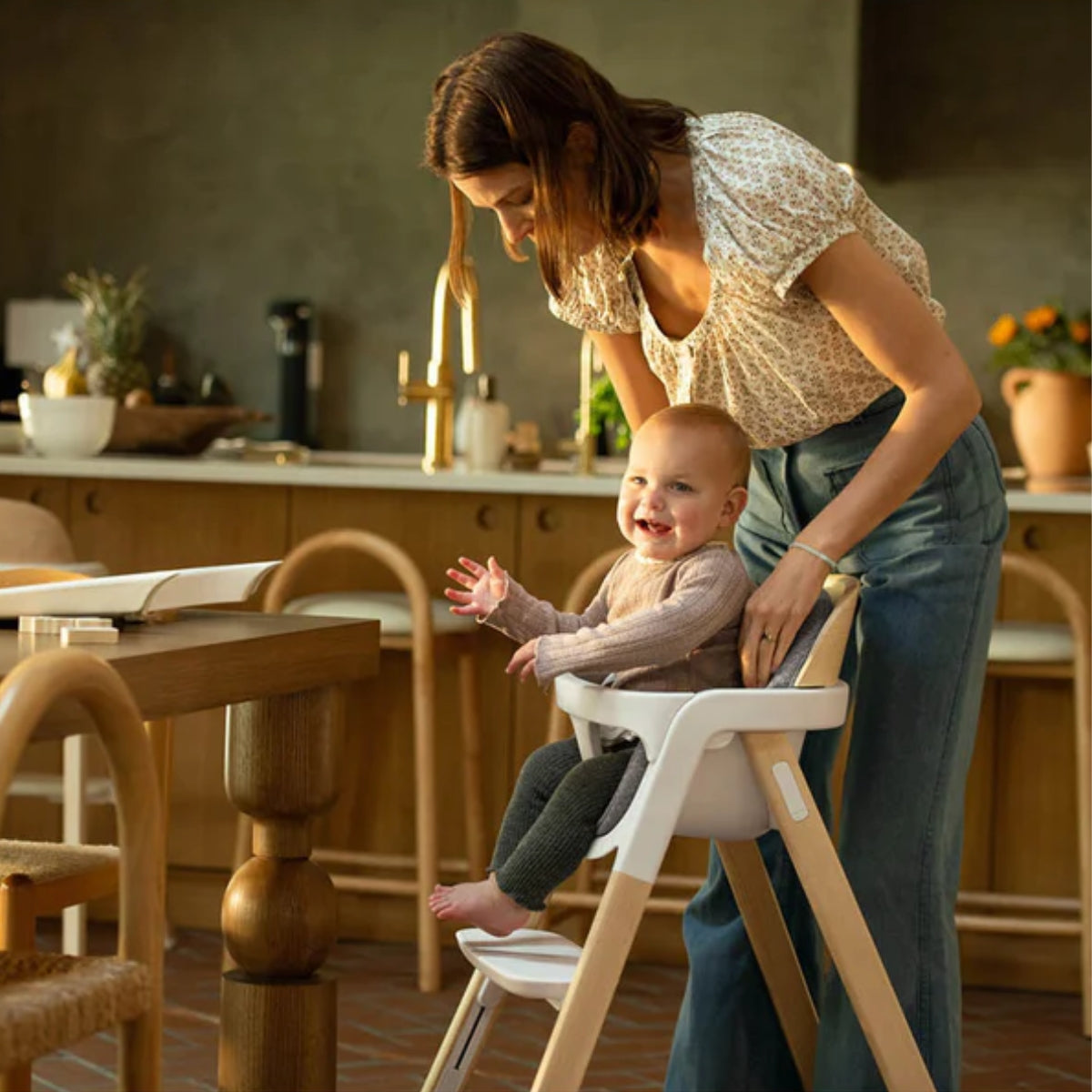 Nuna Bryn Highchair - Sanderson - Elegant Furniture Design