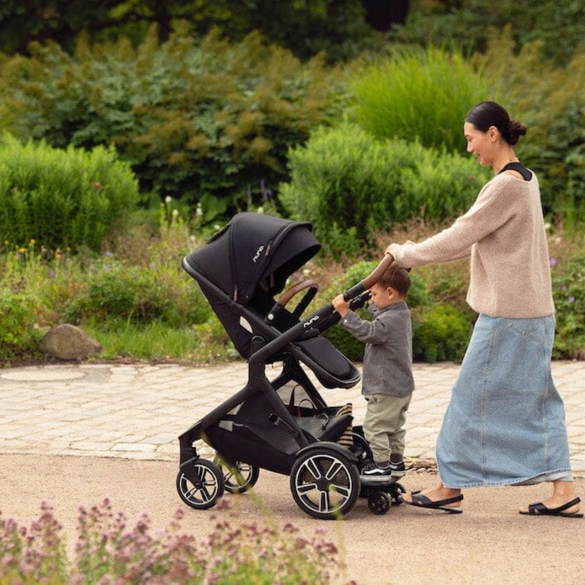Nuna Demi Next + Pipa Urbn Travel System - Caviar - Premium Travel System for Growing Families