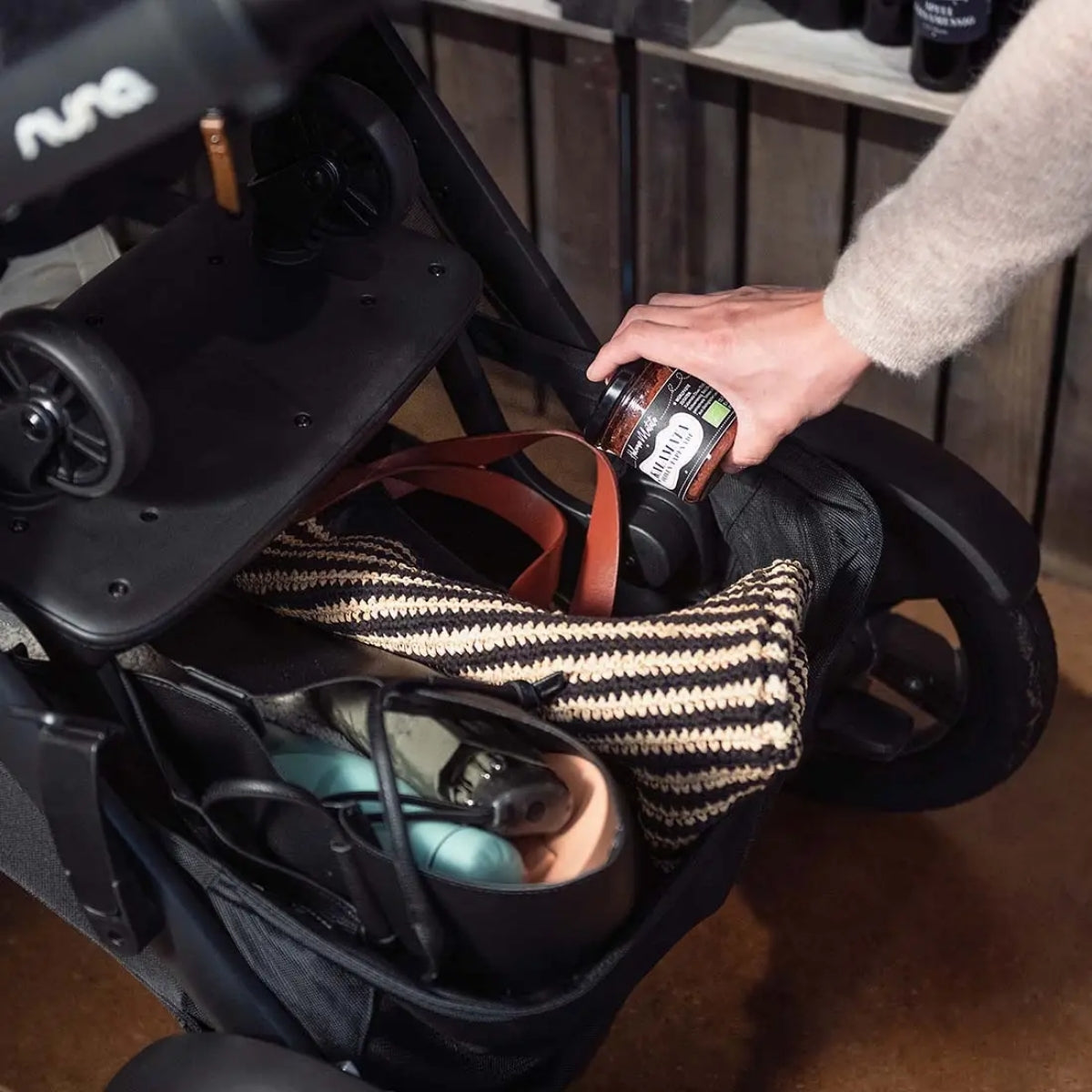 Nuna Demi Next + Rider Board - Biscotti