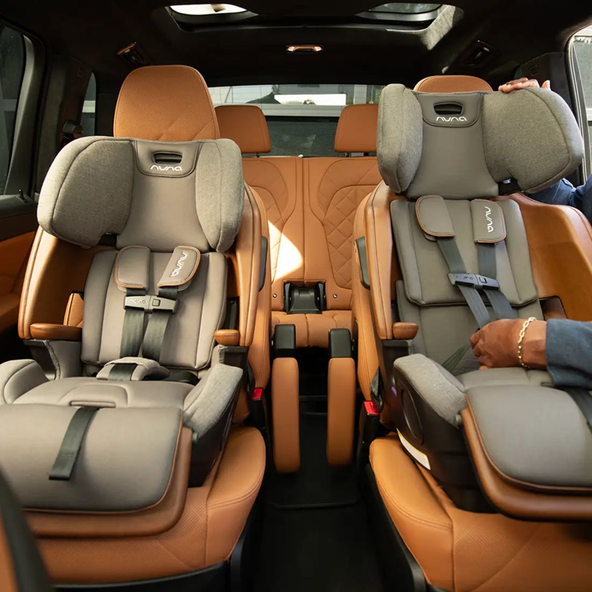 Nuna Lumn Harness Booster Car Seat - Cedar
