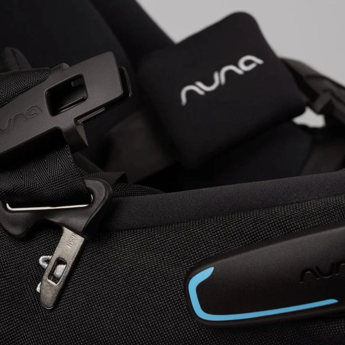 Nuna Pipa Aire Rx + Pipa Relx Base - Caviar/Chocolate on Luna Baby Store Miami