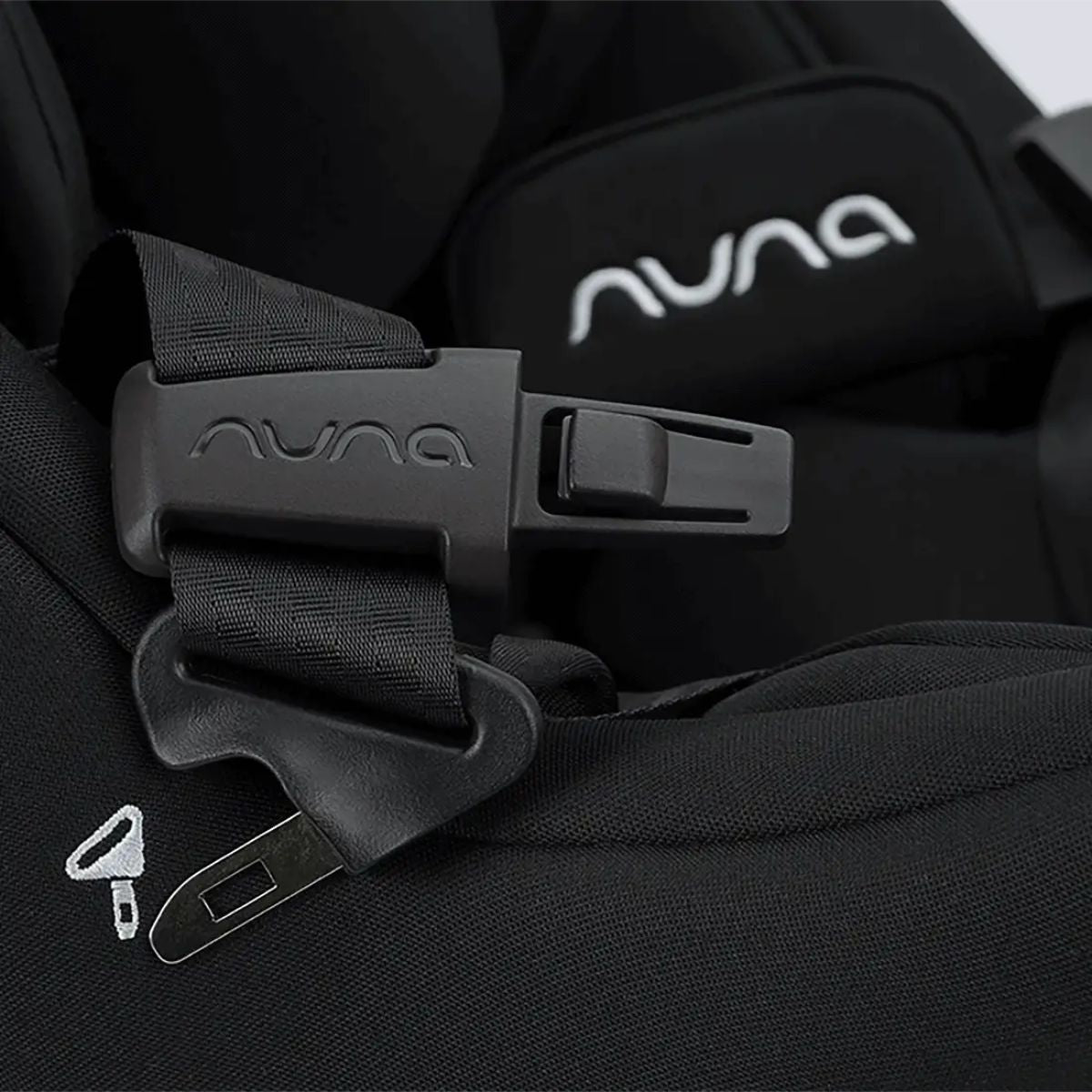 Nuna Rava Next Convertible Car Seat - Caviar