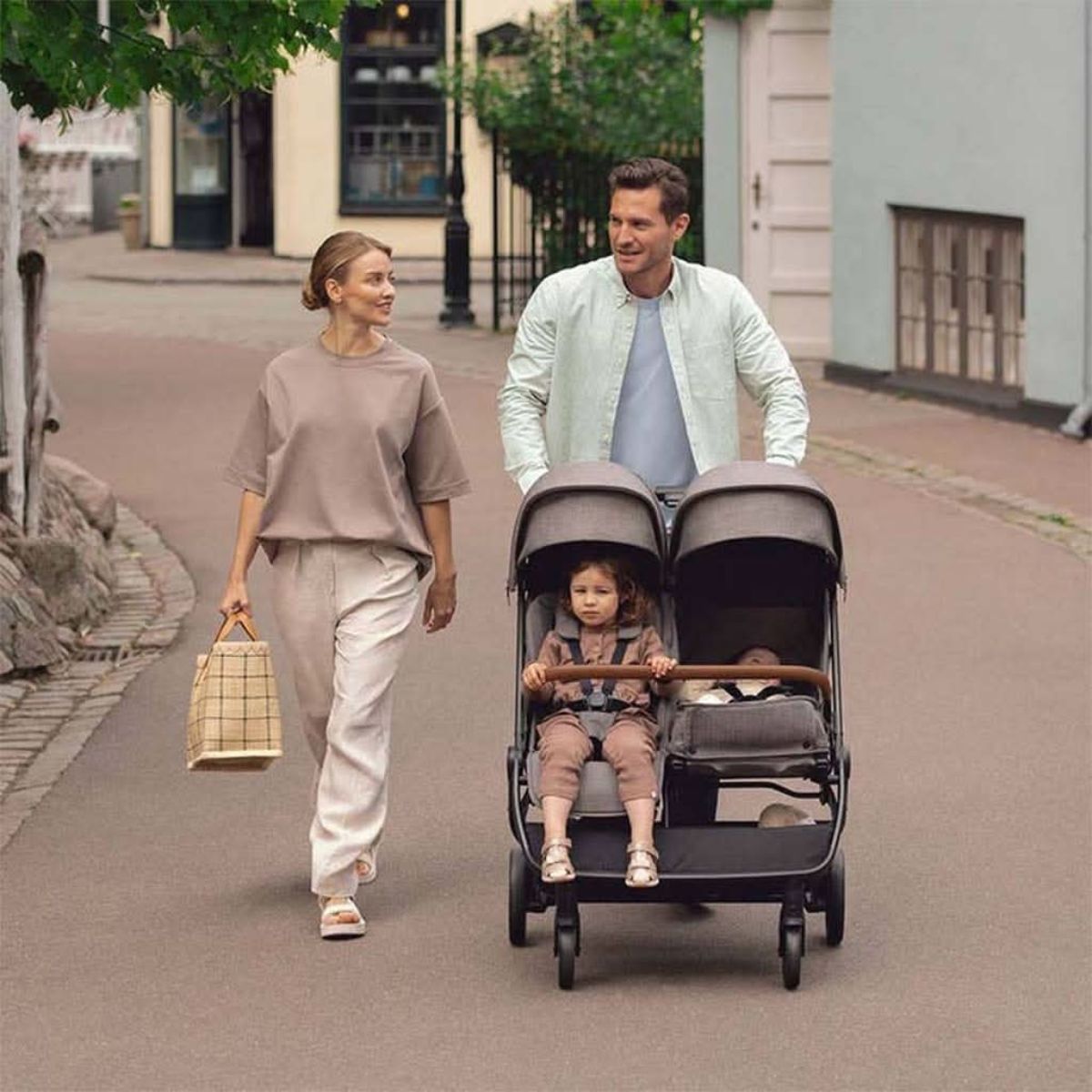 Nuna Trvl Dubl Stroller - Caviar