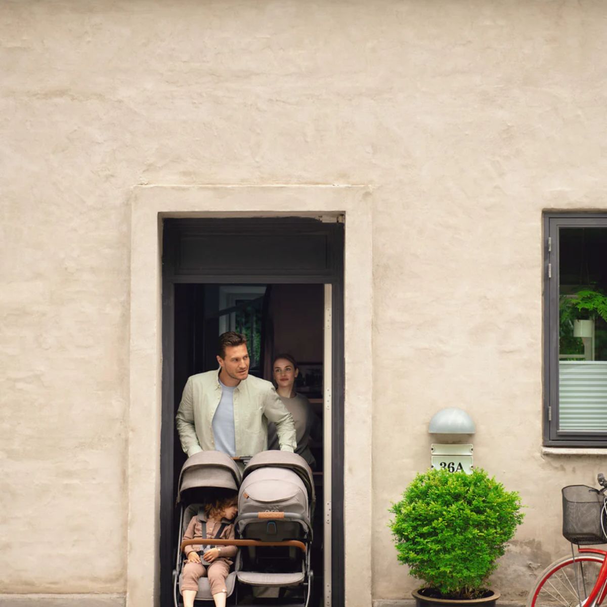 Nuna Trvl Dubl Stroller - Caviar