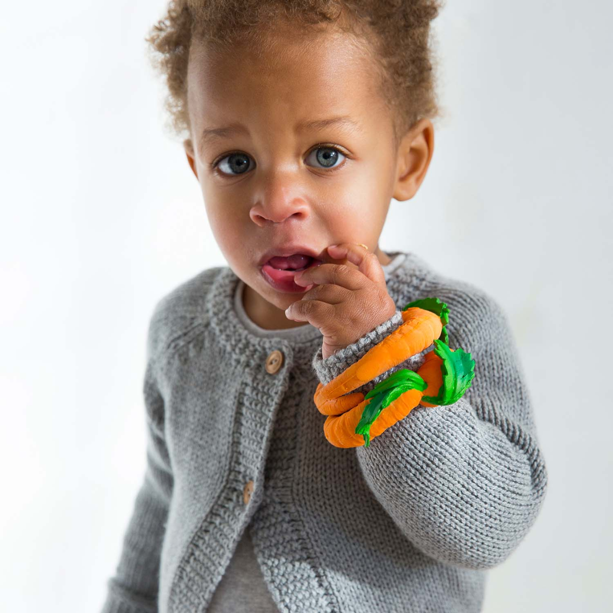 Olí & Carol Veggie Teether - Cathy The Carrot - Multi-Purpose Toy for Everyday Use