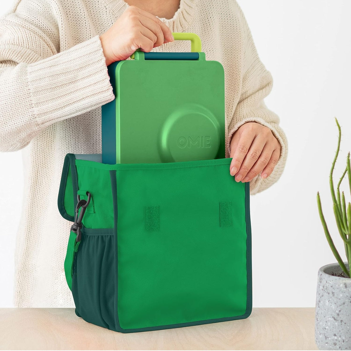 Omiebox Insulated Lunch Tote - Green