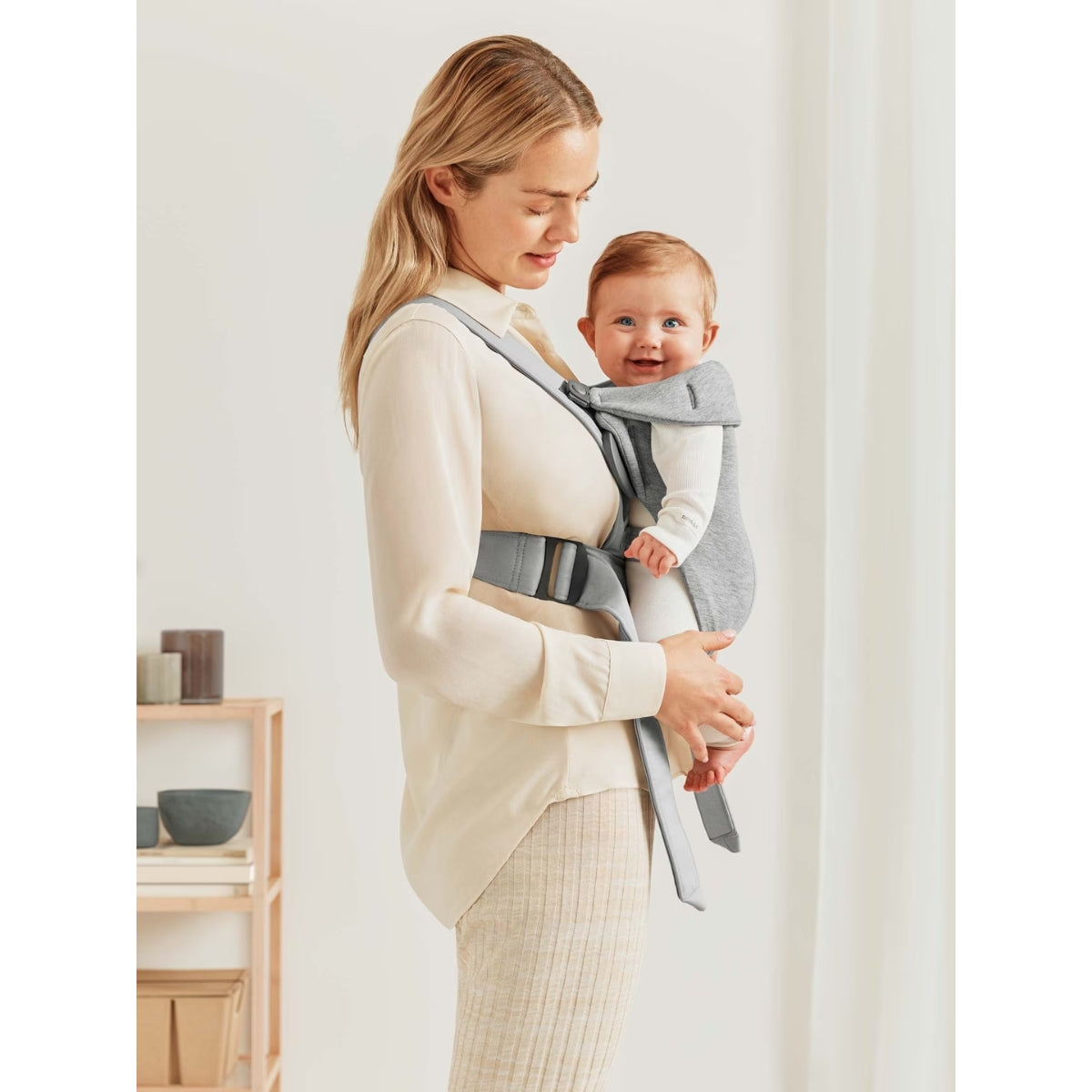 BabyBjörn Baby Carrier Mini 3D Jersey - Light gray