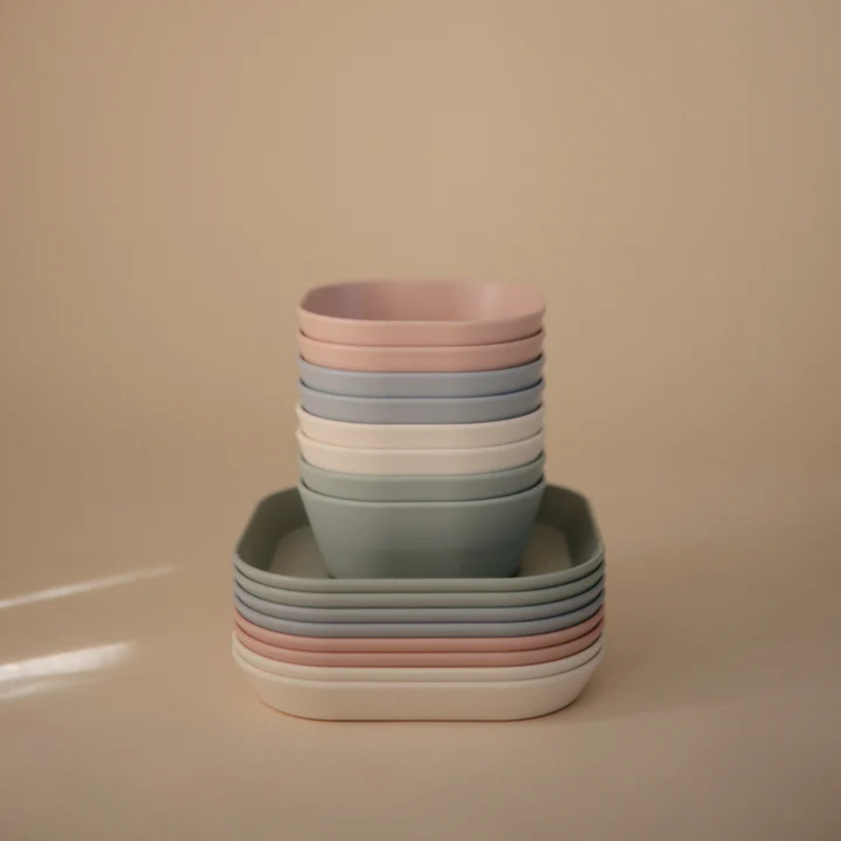Mushie Square Dinnerware Plates Set of 2 Blush