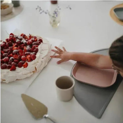 Mushie Plastic Square Dinnerware Plates Set Of 2 - Blush