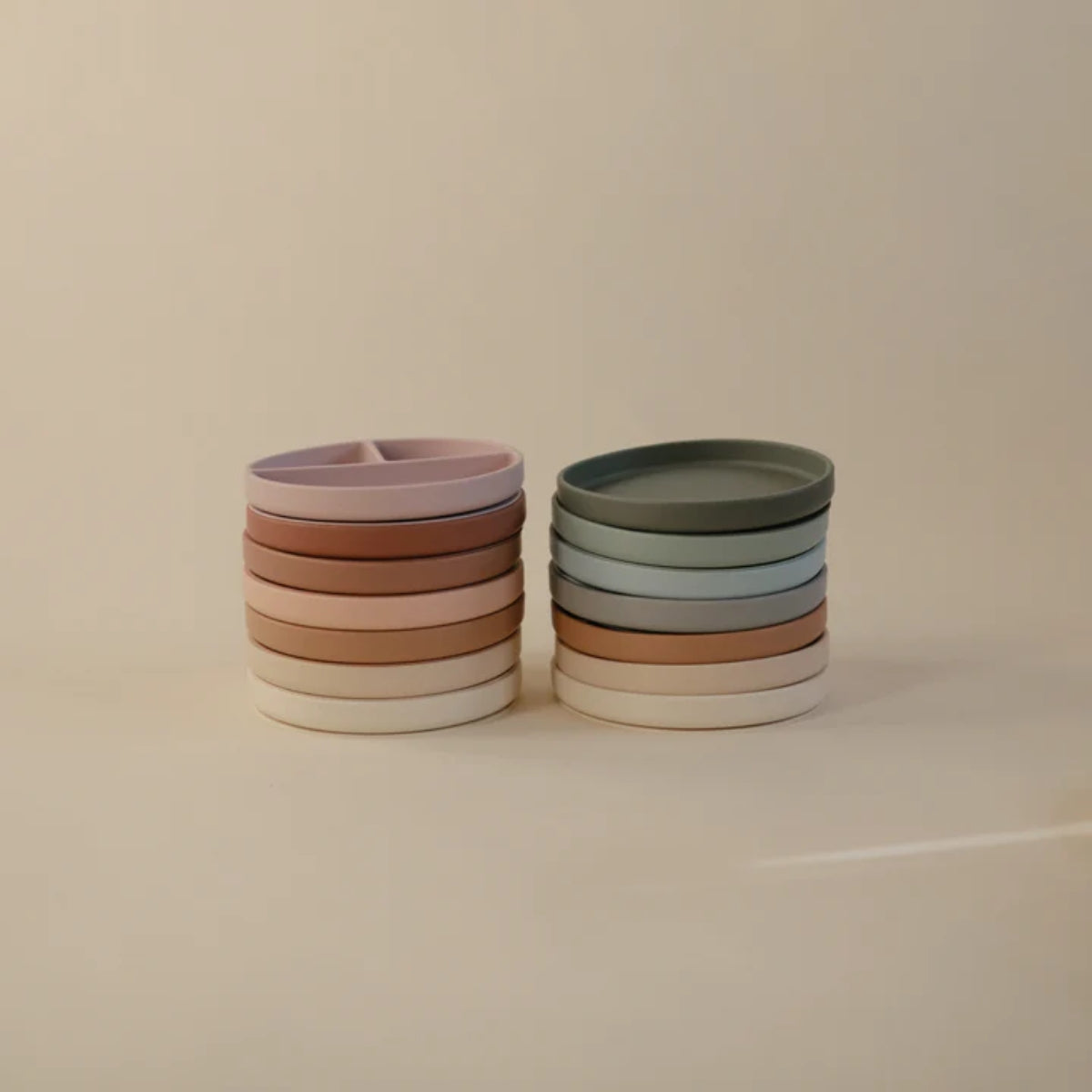 Mushie Silicone Suction Plate - Shifting Sand