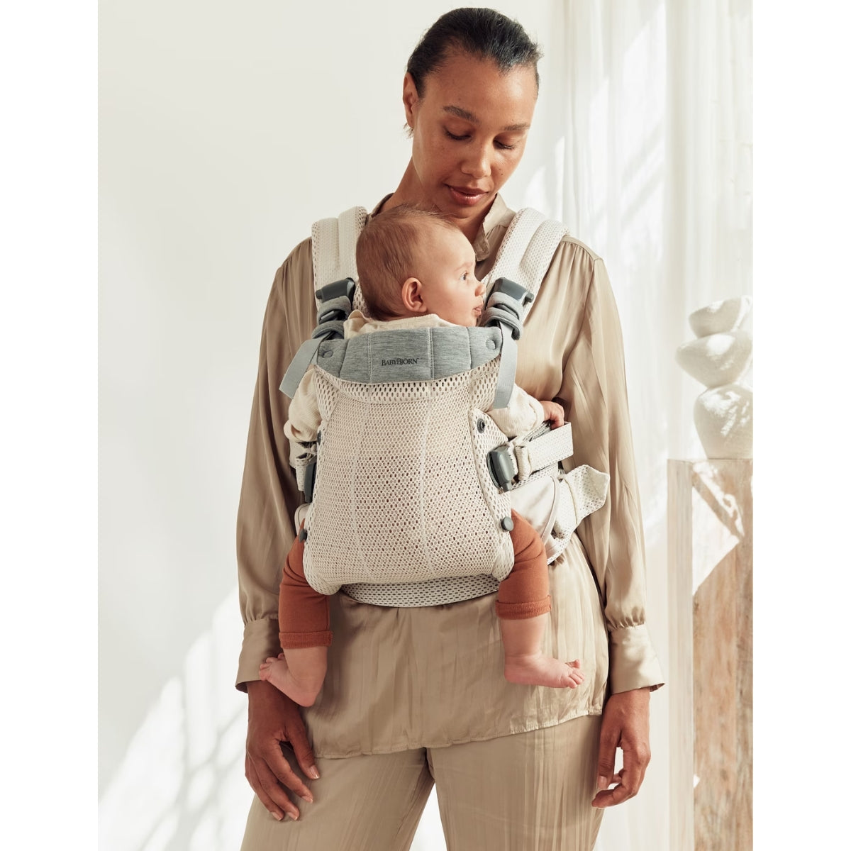 BabyBjörn Baby Carrier Harmony 3D Mesh Cream