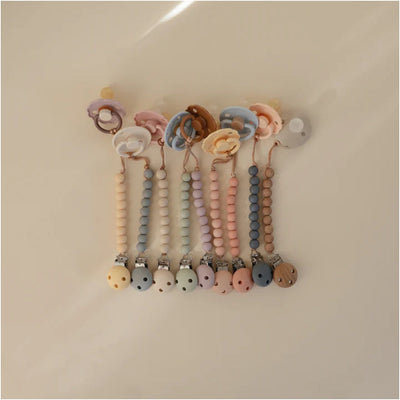 Mushie Silicone Pacifier Clip | Hera Powder Pink