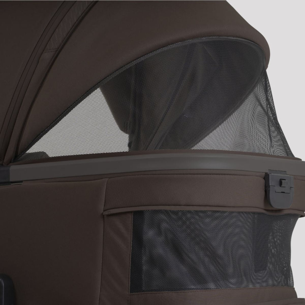 Silver Cross Cove 2 Compact Bassinet - Chocolate - Breathable Newborn Comfort