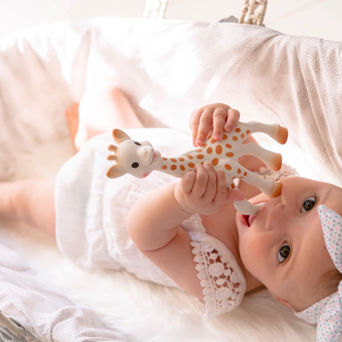 Sophie la Girafe Fresh Touch Box on Luna Baby Store Miami
