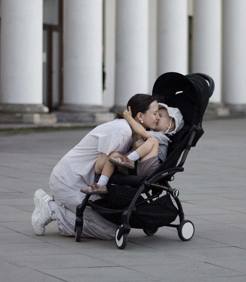 Stokke YOYO³ Stroller - Black On Black (Color pack + frame) on Luna Baby Store Miami