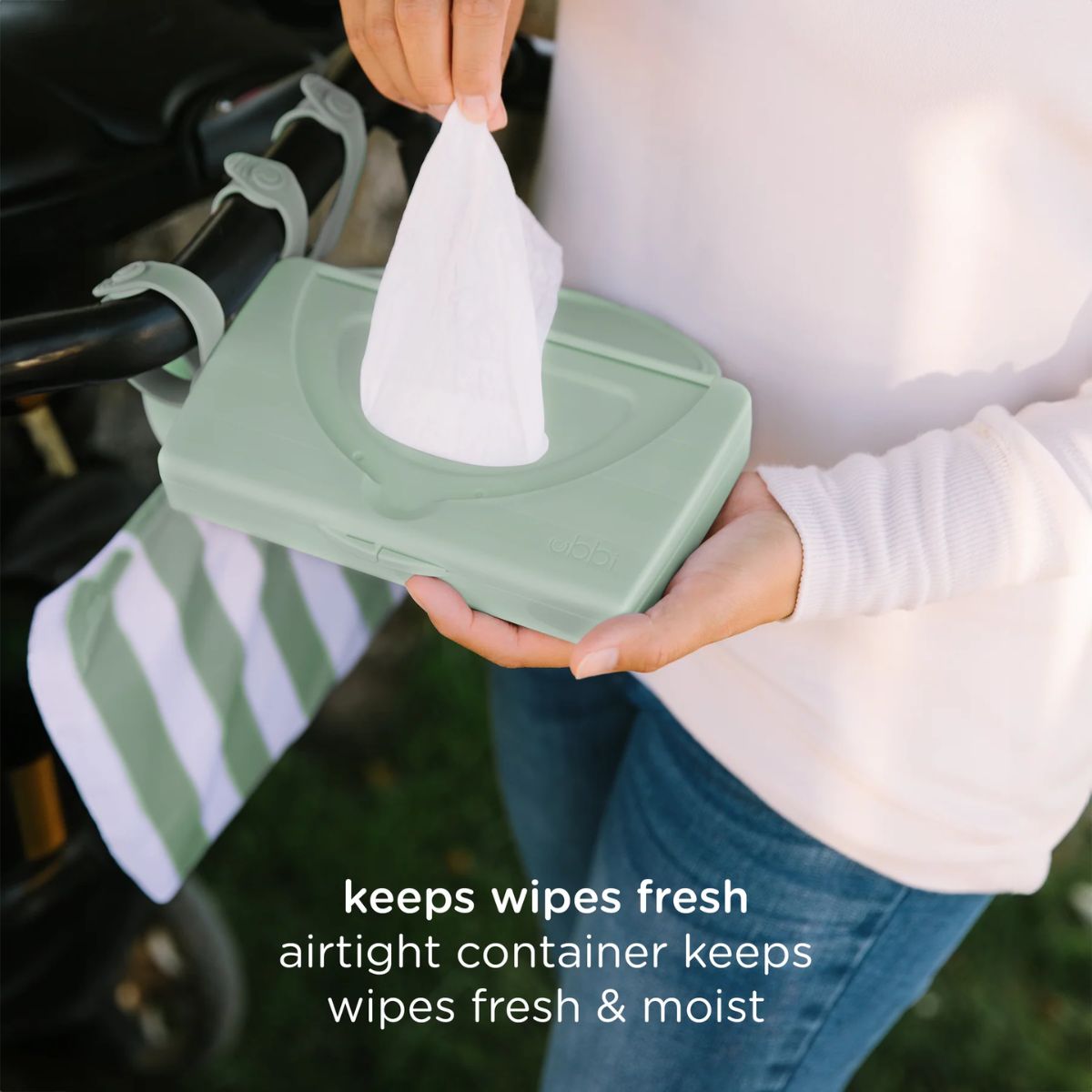 Ubbi On-the-Go Diaper Changing Gift Set 4-Piece - Sage