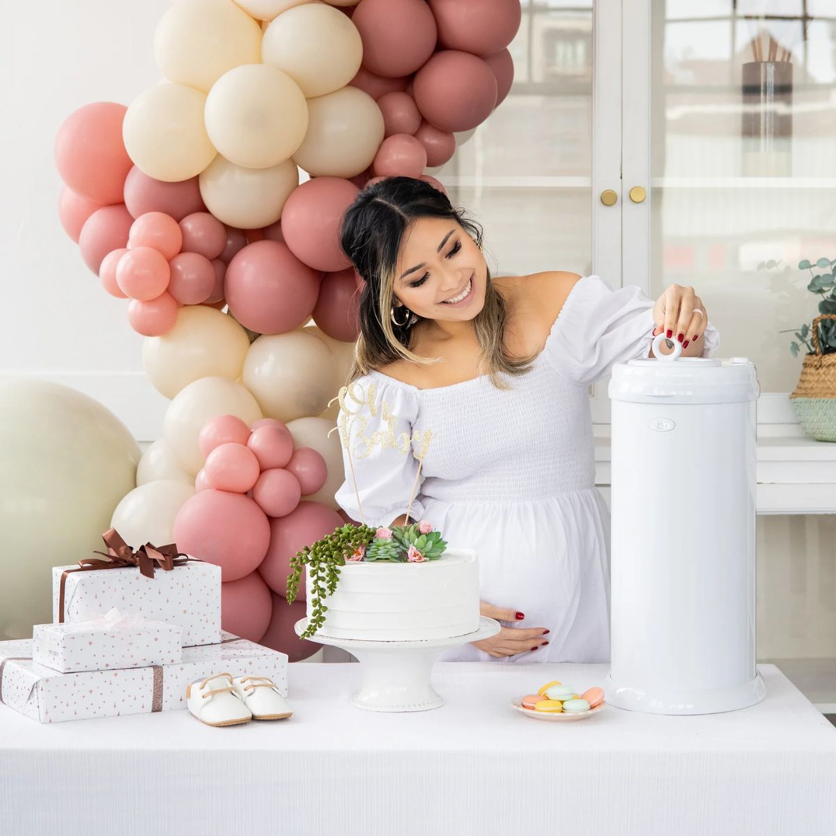 Ubbi Steel Diaper Pail Odor Control System - White on Luna Baby Store Miami