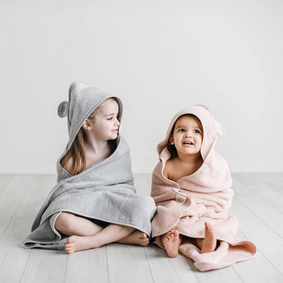 Natemia Organic Cotton Hooded Towel For Babies and Toddlers - Pink - Luna Baby Store Miami