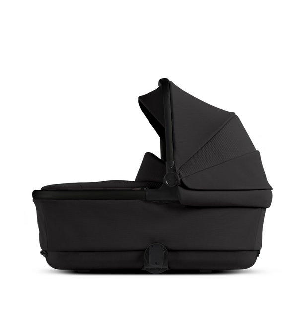 Silver Cross Reef 2 Bassinet - Nocturne