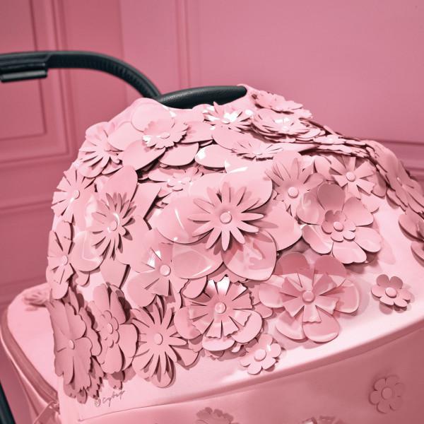 Priam 4/E-Priam 2 Lux Carry Cot - Simply Flowers Pale Blush